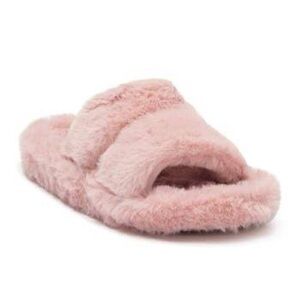 NWT Top Moda Colby Faux Fur Slippers